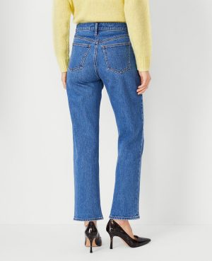 Petite High Rise Straight Jeans in Vintage Mid Indigo Wash – Curvy Fit