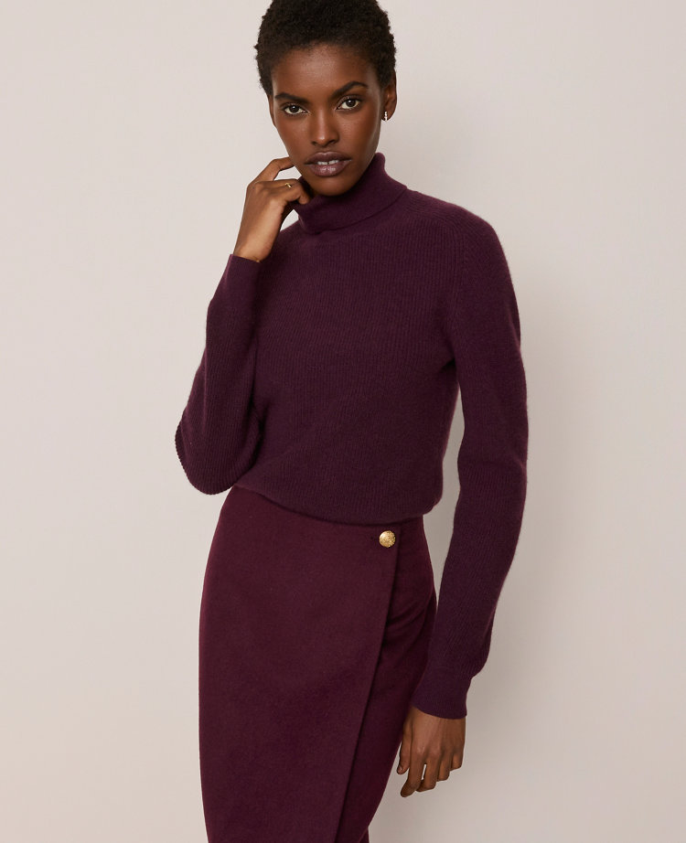 Cashmere Ribbed Turtleneck Sweater