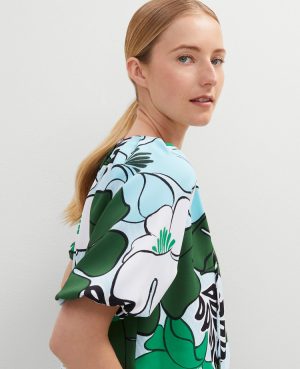 Petite Tropical Bubble Hem Blouse