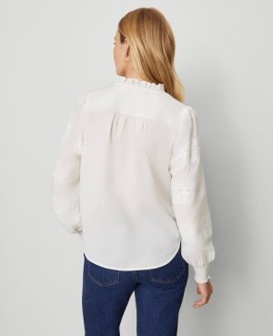 Petite Weekend Collection Lace Trim Blouse