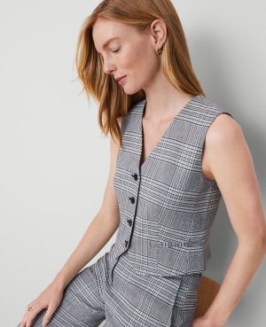 The Petite Tailored Vest in Plaid