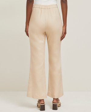The Flare Ankle Pant in Linen Blend &mdash; Curvy Fit