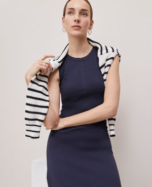 Petite Weekend Collection Fluted Maxi Dress