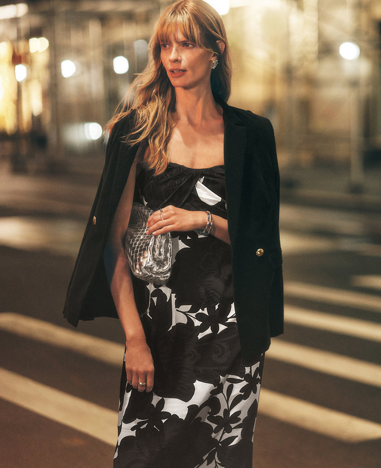 The Crosby Blazer in Velvet